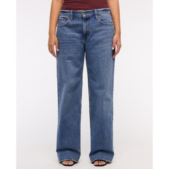 Abercrombie Low Rise Baggy Raw Hem Jeans Med Wash Wms Sz 34 / 18 Long - Picture 1 of 16